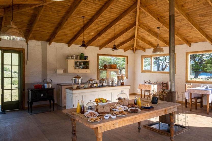 Estancia Bonanza Patagonian Lodge Experience Ель-Чальтен Екстер'єр фото